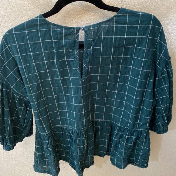 A new day puff sleeve window pane top M - Picture 7 of 7
